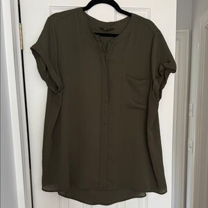 Simply Vera Vera Wang Olive Blouse